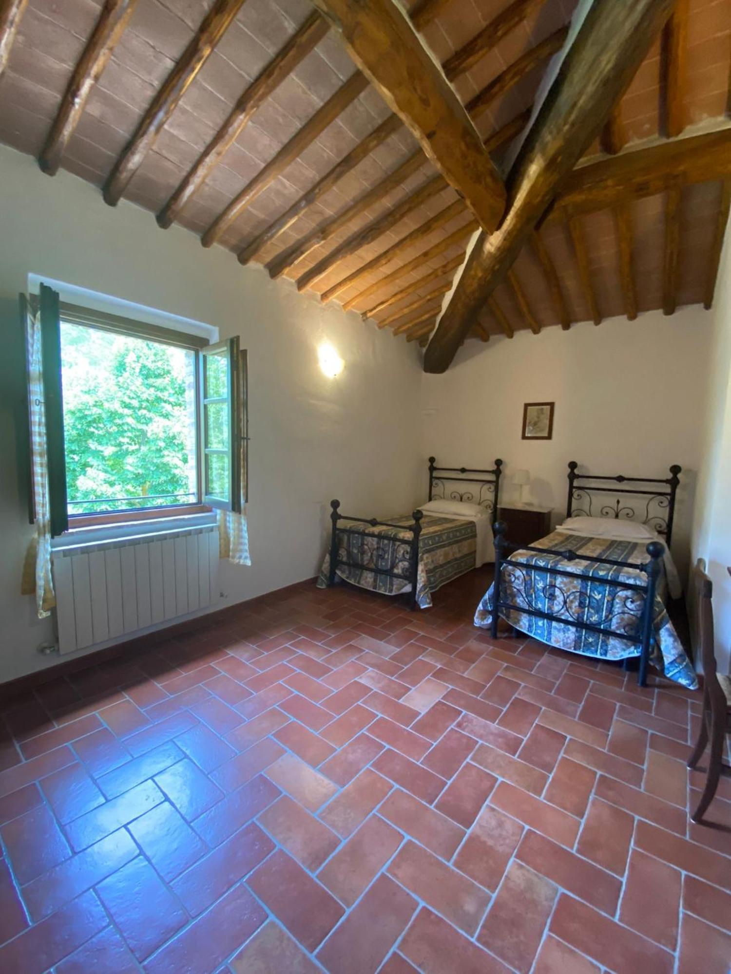 Agriturismo La Peschiera Casole d'Elsa Ngoại thất bức ảnh